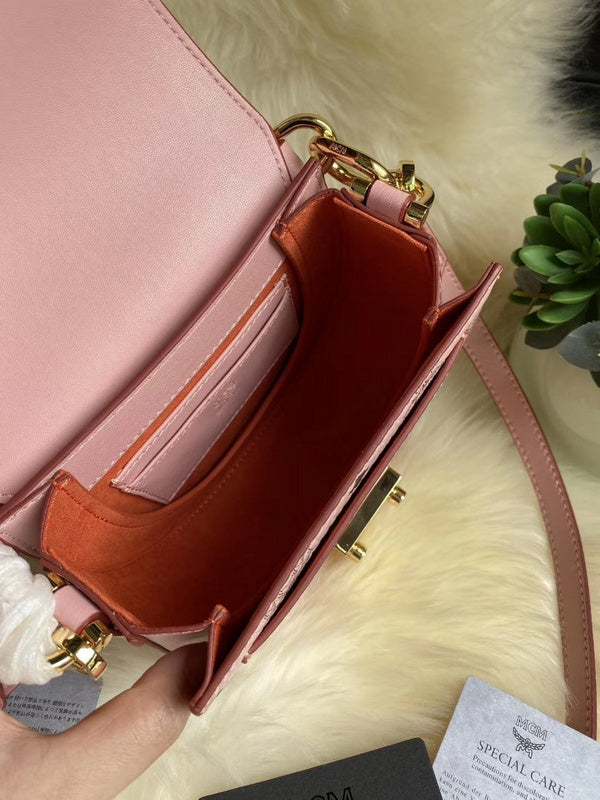 Luxurious Totes - Latest - 7790