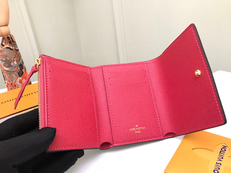 Luxurious Totes - Latest - 626