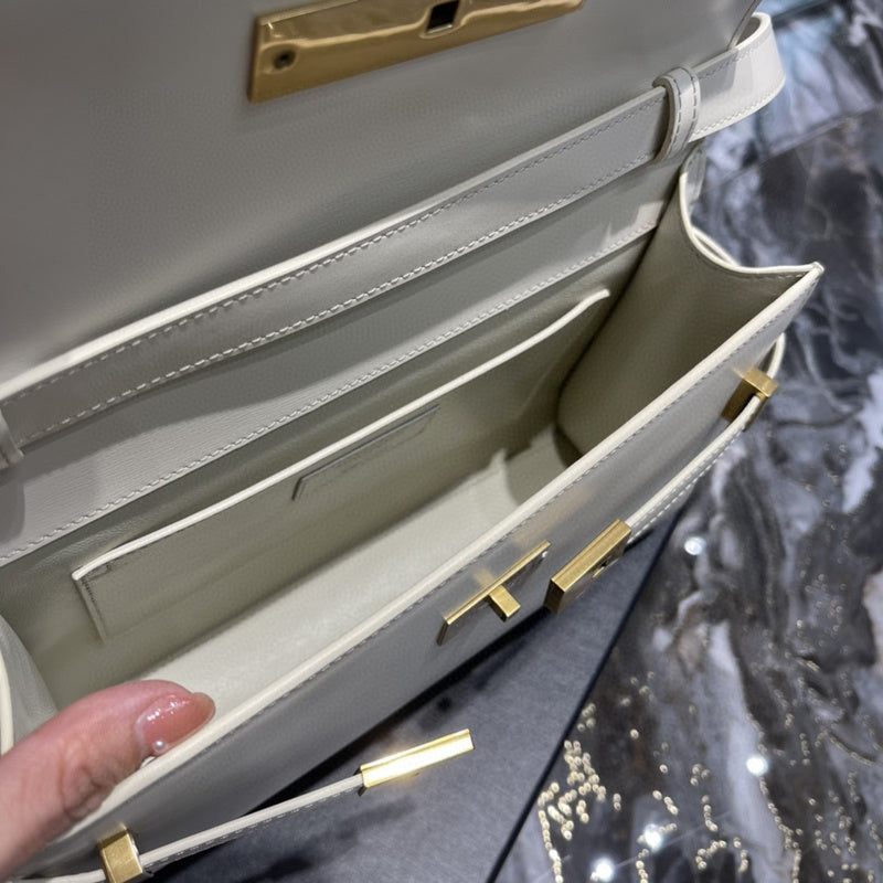 Luxurious Totes - Latest - 8772