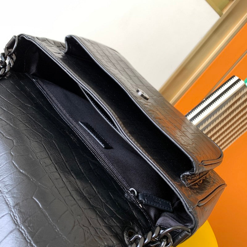 Luxurious Totes - Latest - 8147
