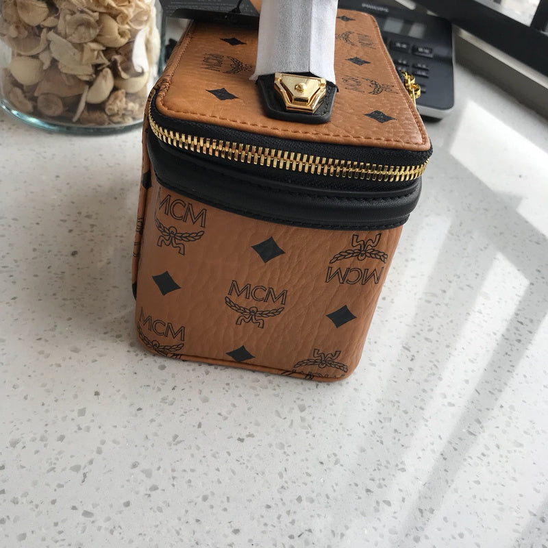 Luxurious Totes - Latest - 7829