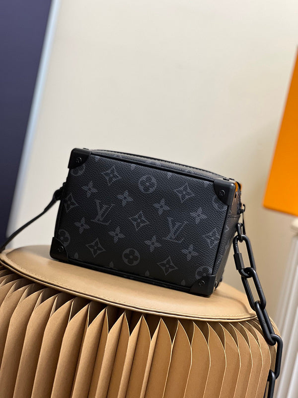 LOV - Luxurious Totes - 995