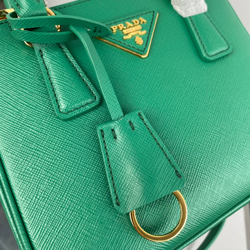 Luxurious Totes - Latest - 4536