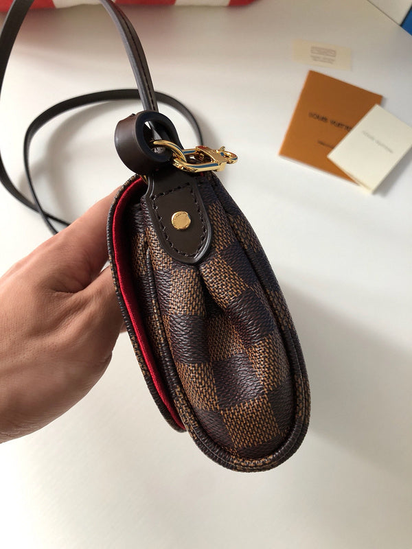 Luxurious Totes - Latest - 3630