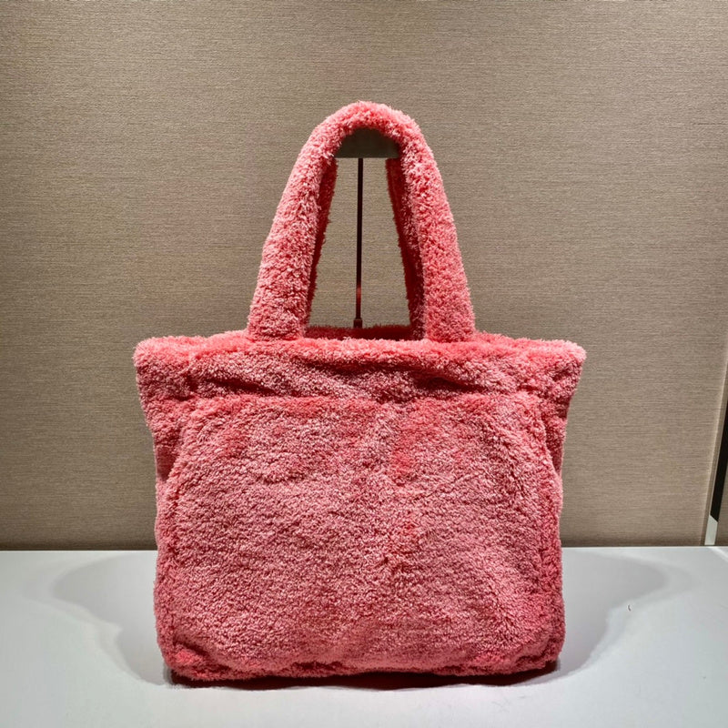 PDA - Luxurious Totes - 244