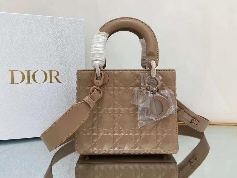 Luxurious Totes - Latest - 6495
