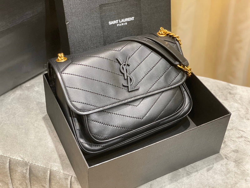 Luxurious Totes - Latest - 8284