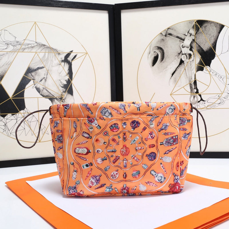 Luxurious Totes - Latest - 6732