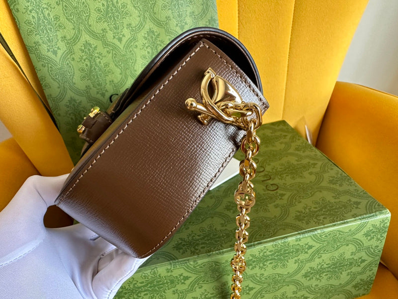 GUI - Luxurious Totes - 017