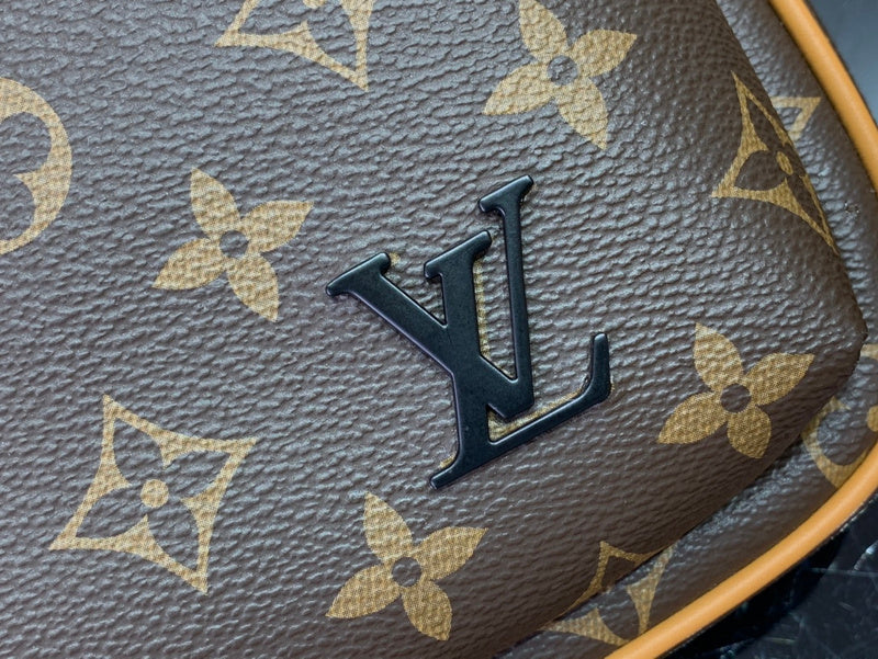 LOV - Luxurious Totes - 086
