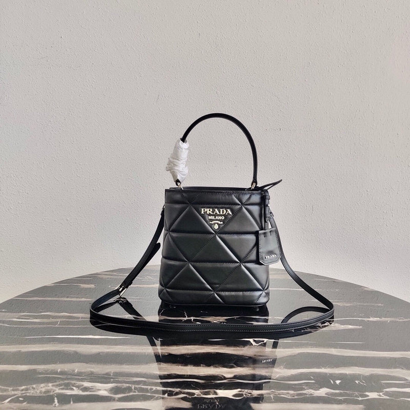 Luxurious Totes - Latest - 4716