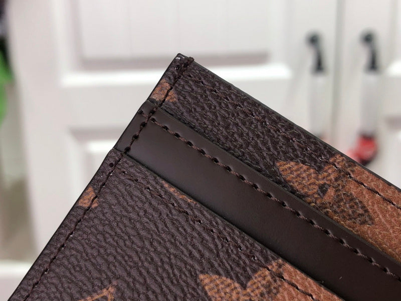LOV - Luxurious Totes - 1774