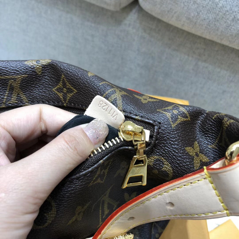 LOV - Luxurious Totes - 2772