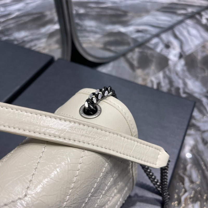 Luxurious Totes - Latest - 8394