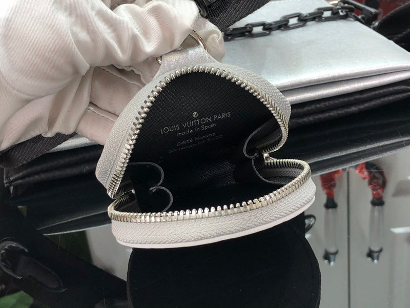 LOV - Luxurious Totes - 1768