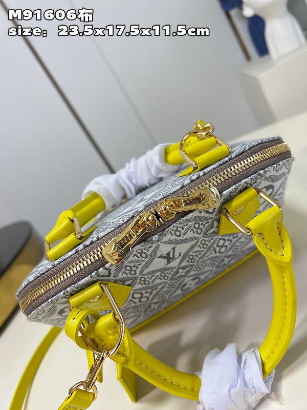 LOV - Luxurious Totes - 464