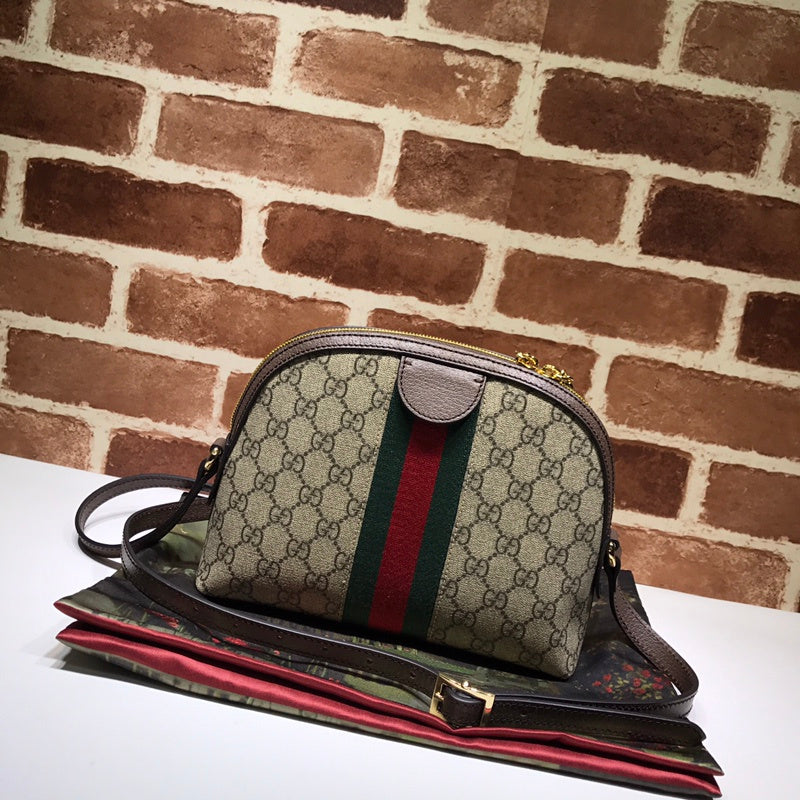GUI - Luxurious Totes - 869