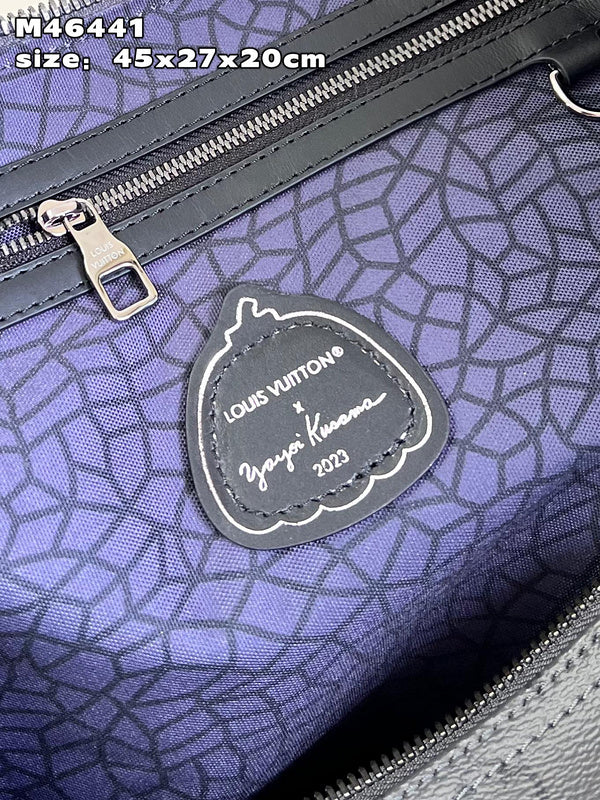 LOV - Luxurious Totes - 321