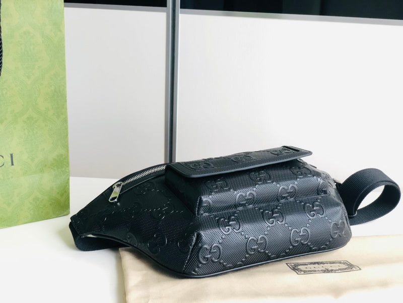 GUI - Luxurious Totes - 737