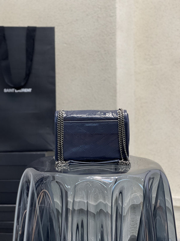 Luxurious Totes - Latest - 8738
