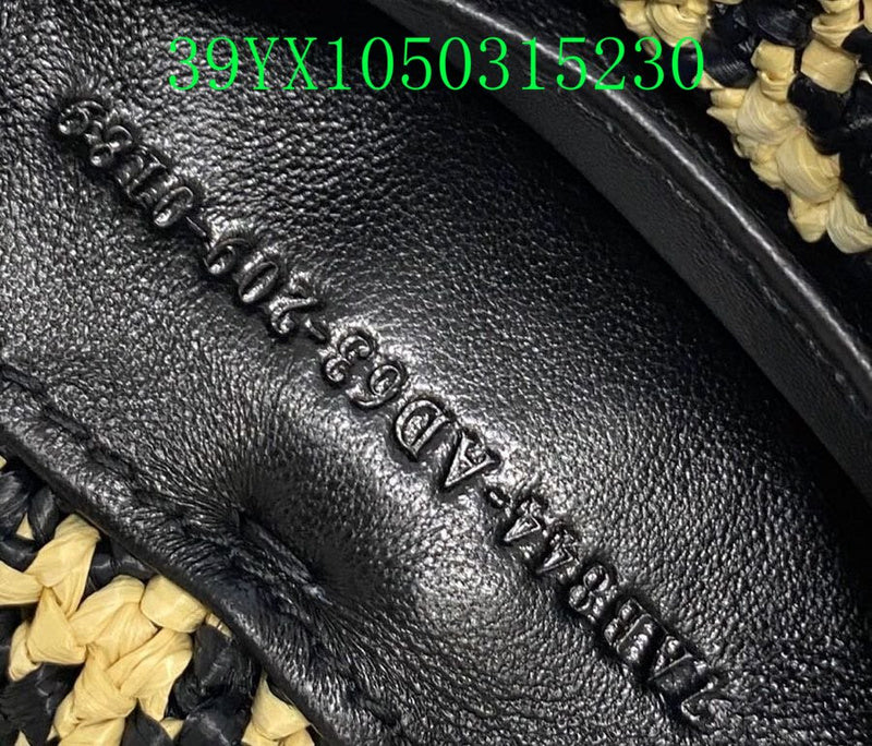 GC - Shoulder - 3383