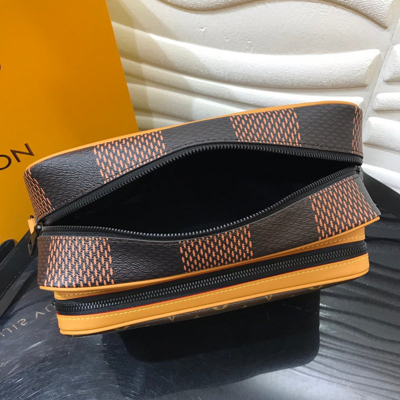 LOV - Luxurious Totes - 1135