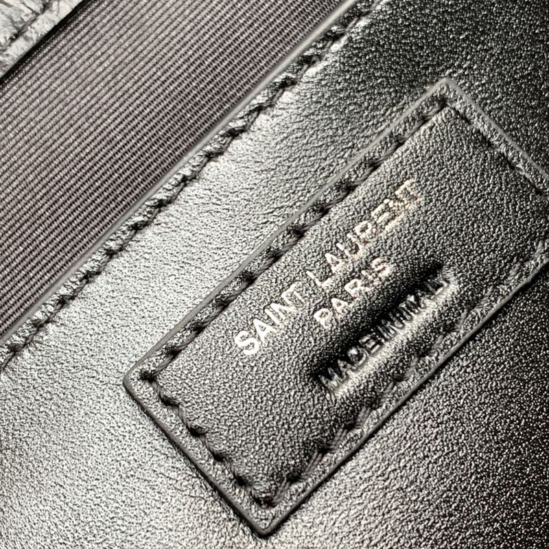 Luxurious Totes - Latest - 8148