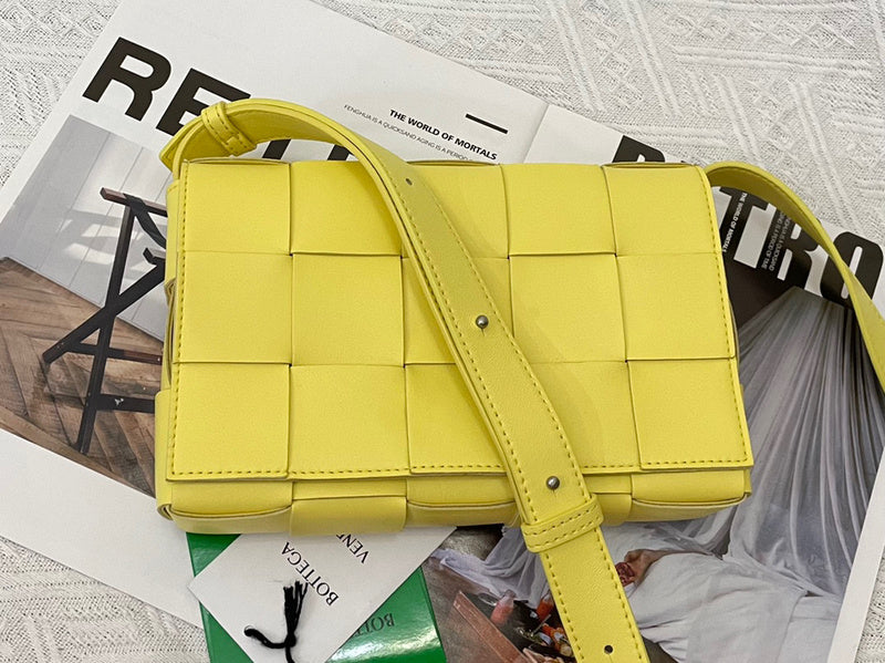 Luxurious-Totes - BV Bags - 2401