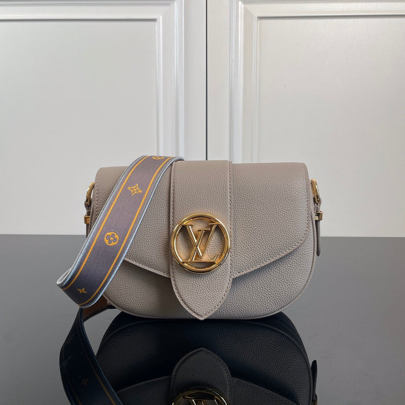 LOV - Luxurious Totes - 2102