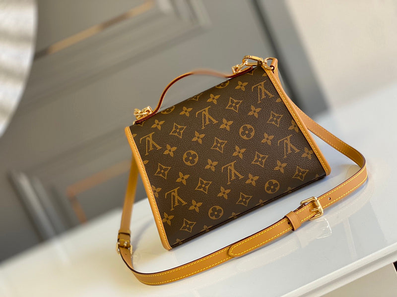 LOV - Luxurious Totes - 1861