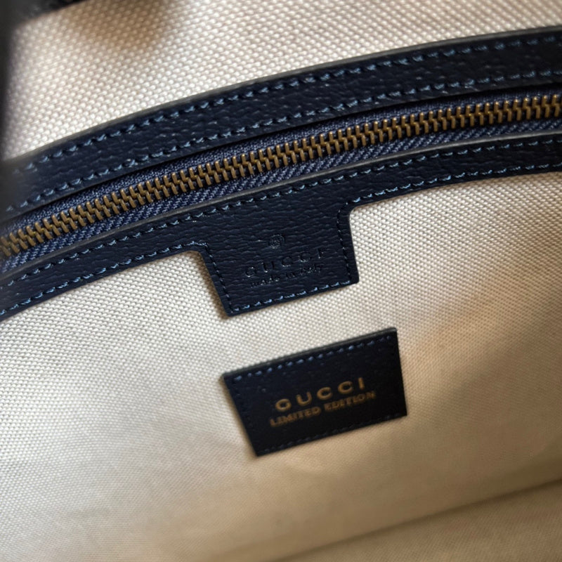 GUI - Luxurious Totes - 310