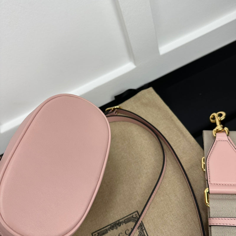 GUI - Luxurious Totes - 533