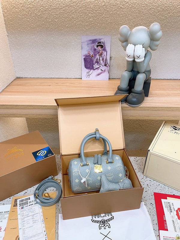 Luxurious Totes - CMM Bags - 037