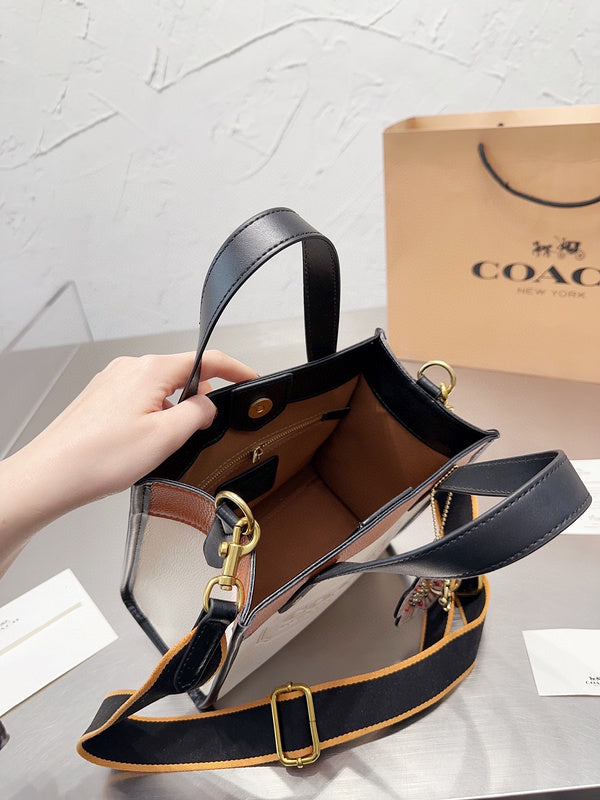 Luxurious Totes - CCH2 Bags - 136
