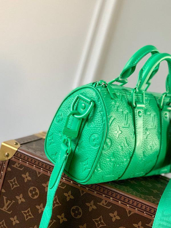 LOV - Luxurious Totes - 1255