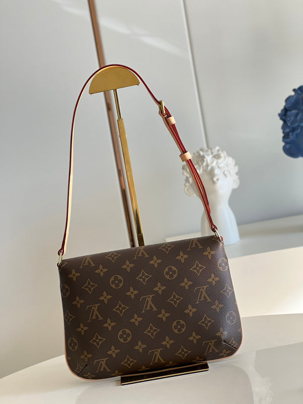 LOV - Luxurious Totes - 2150