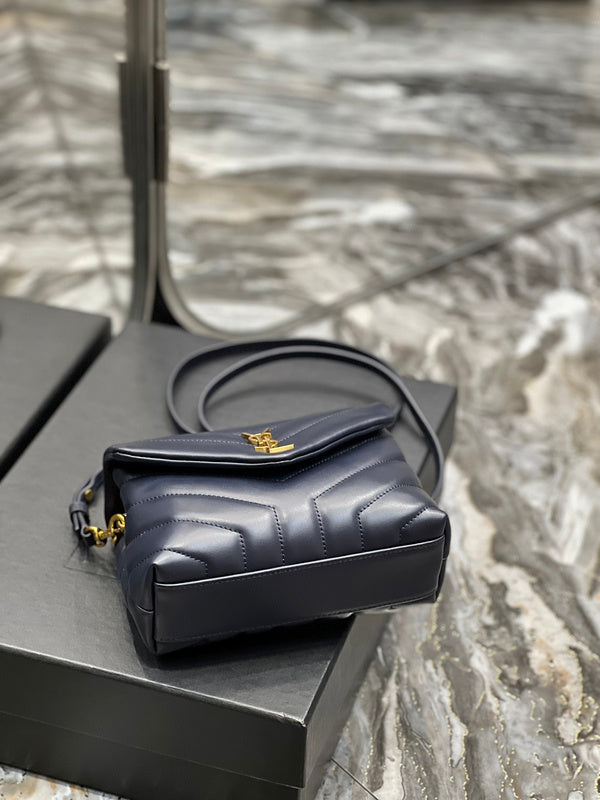 Luxurious Totes - Latest - 8039