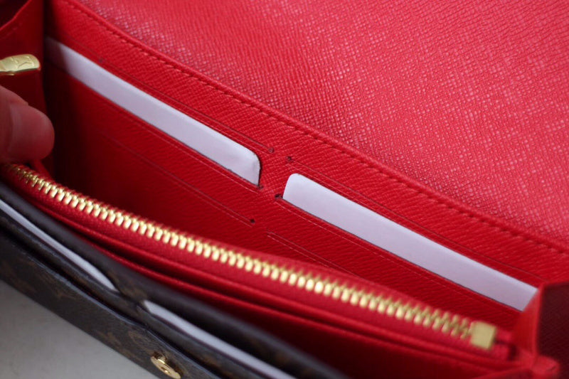 Luxurious Totes - Latest - 1114