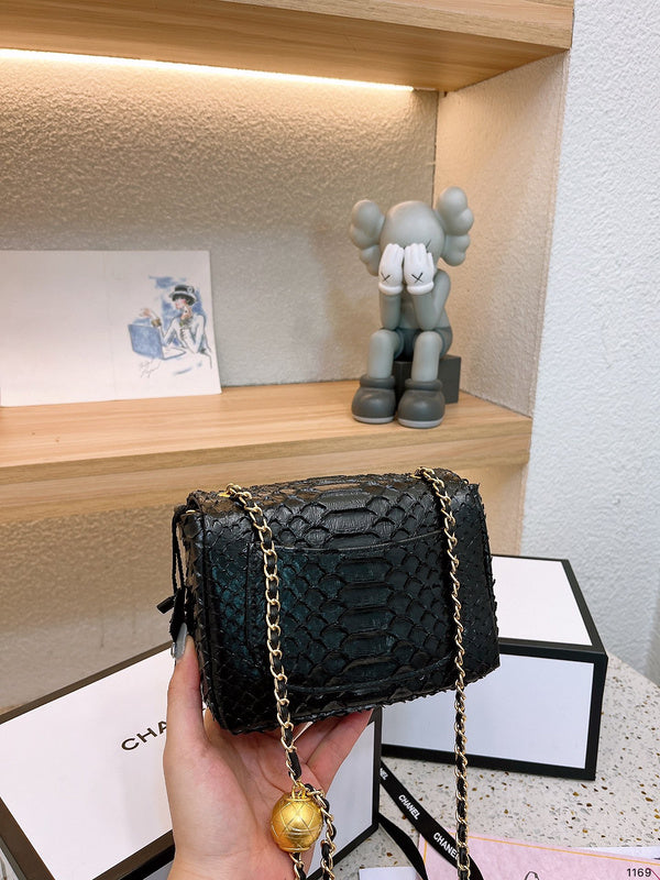 Luxurious Totes - CNL3 Bags - 399