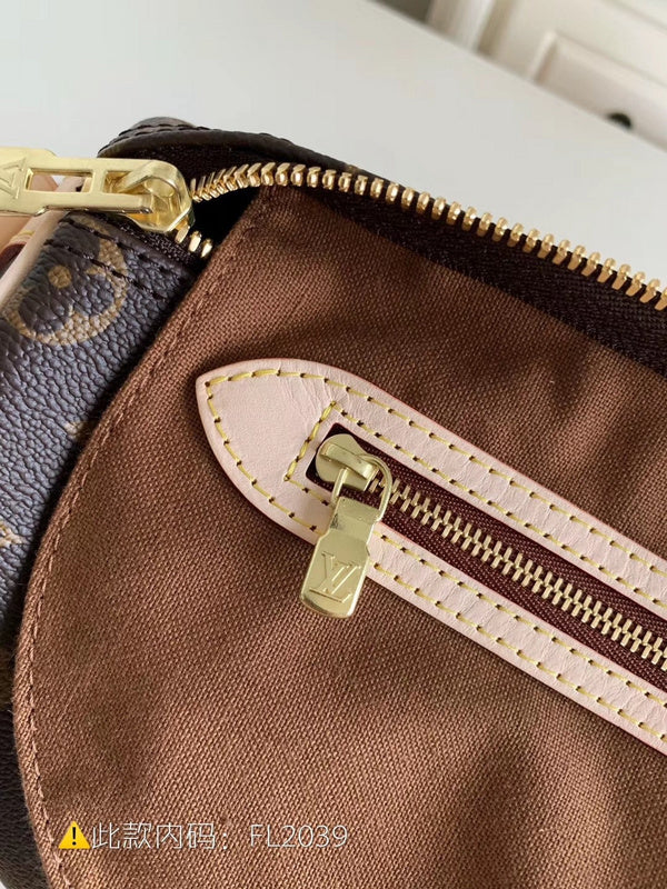 Luxurious Totes - Latest - 9703
