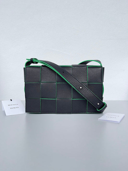 Luxurious Totes - Latest - 6991