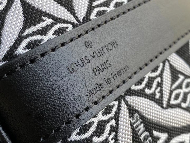 LOV - Luxurious Totes - 2450