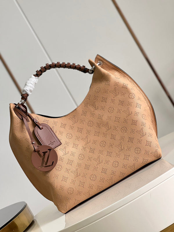 LOV - Luxurious Totes - 1879