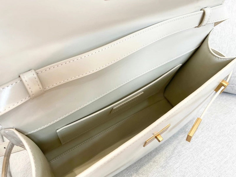 Luxurious Totes - Latest - 8749