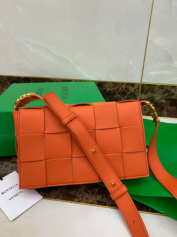 Luxurious-Totes - BV Bags - 3001