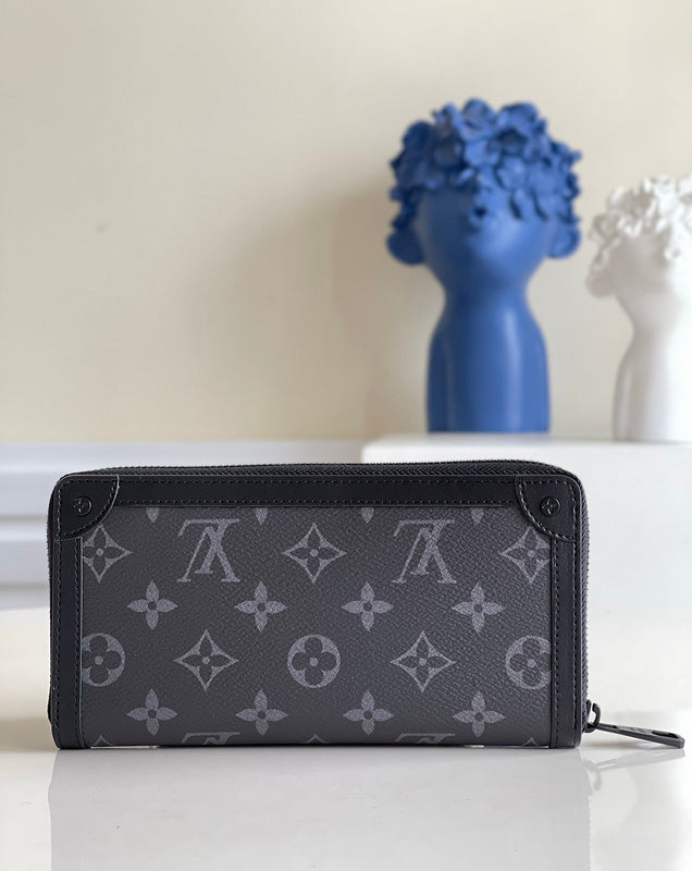 LOV - Luxurious Totes - 2386