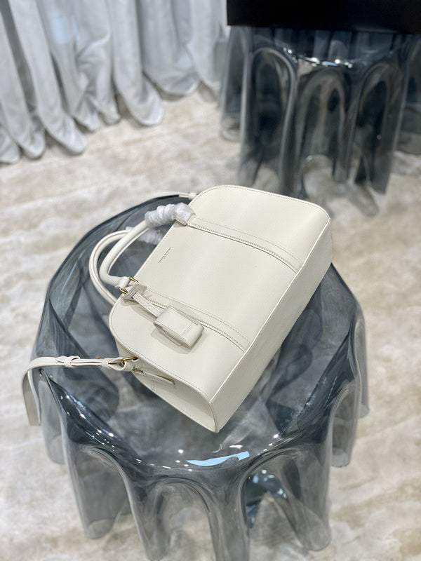 Luxurious Totes - Latest - 8933