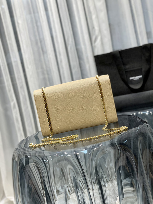 Luxurious Totes - Latest - 8931