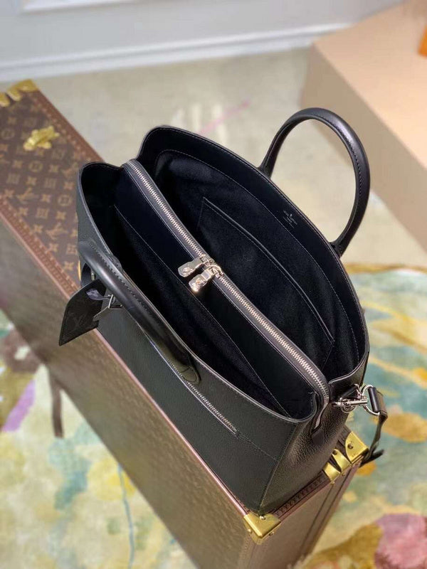 LOV - Luxurious Totes - 2316