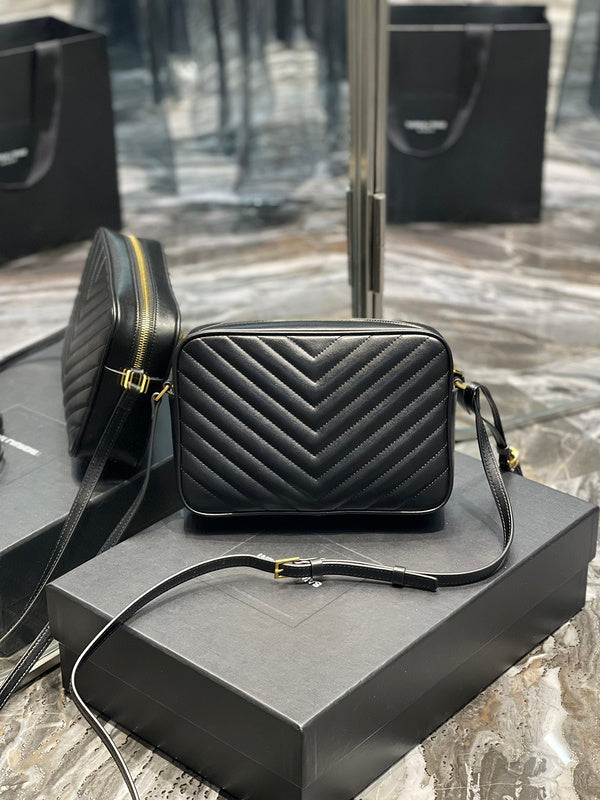 Luxurious Totes - Latest - 8219